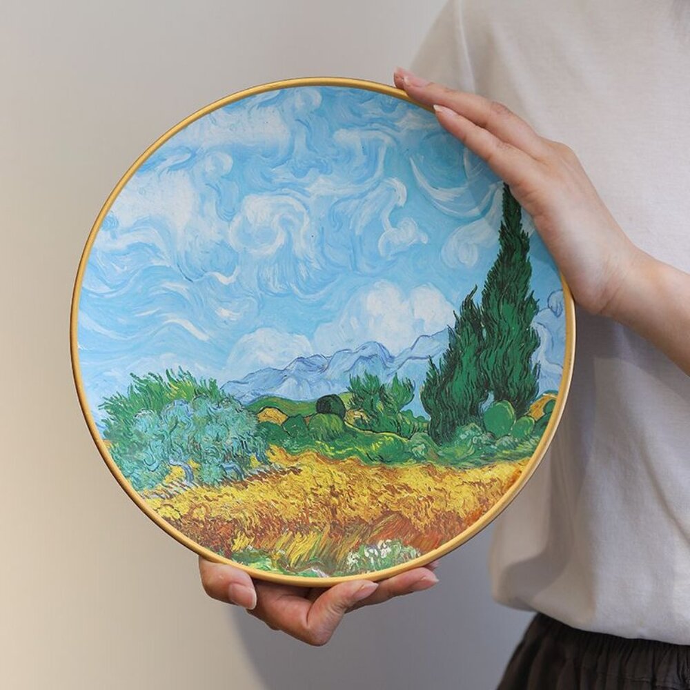 Decorative Round Ceramic Plate